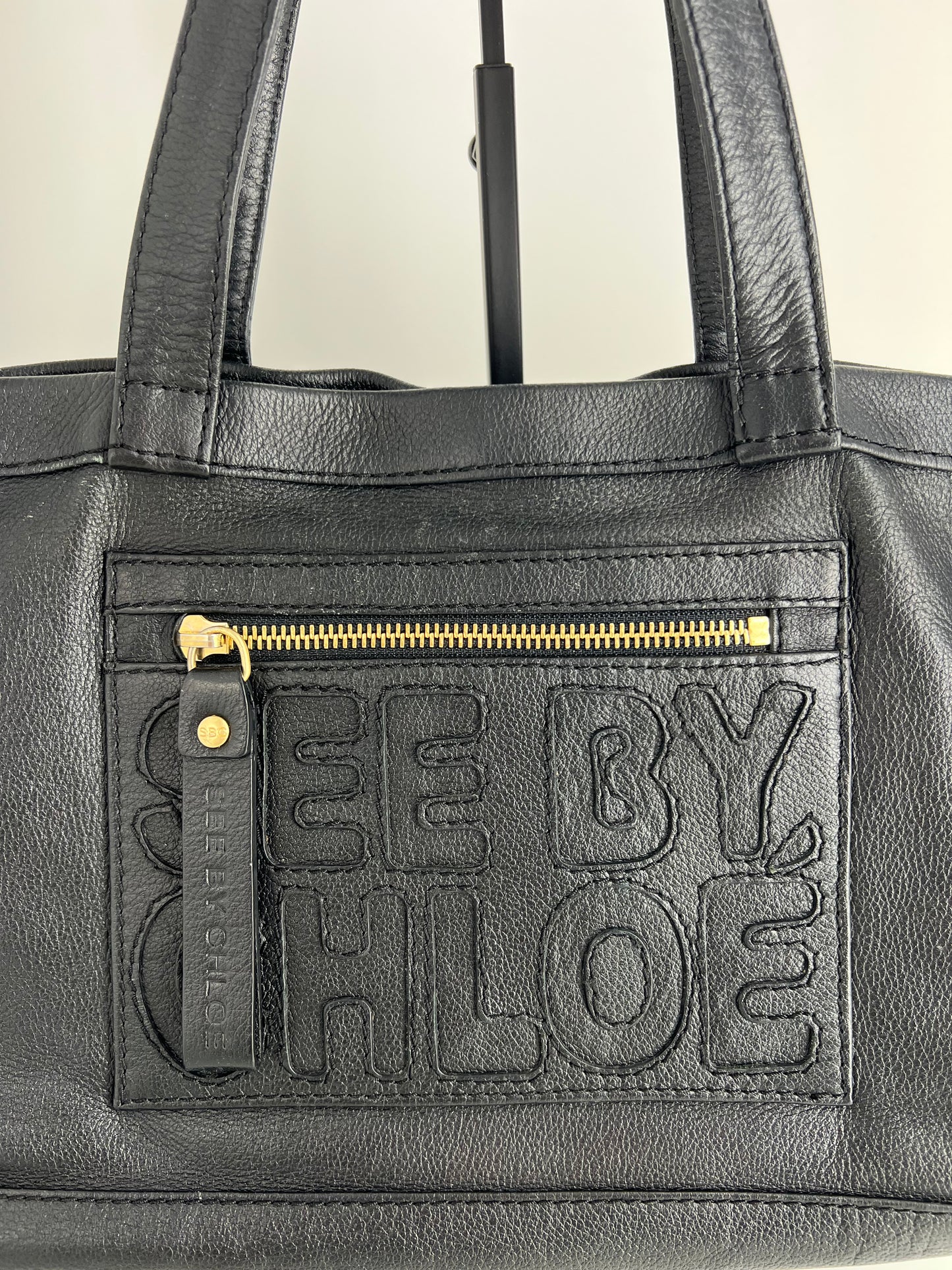 Sac See by Chloé cuir écriture