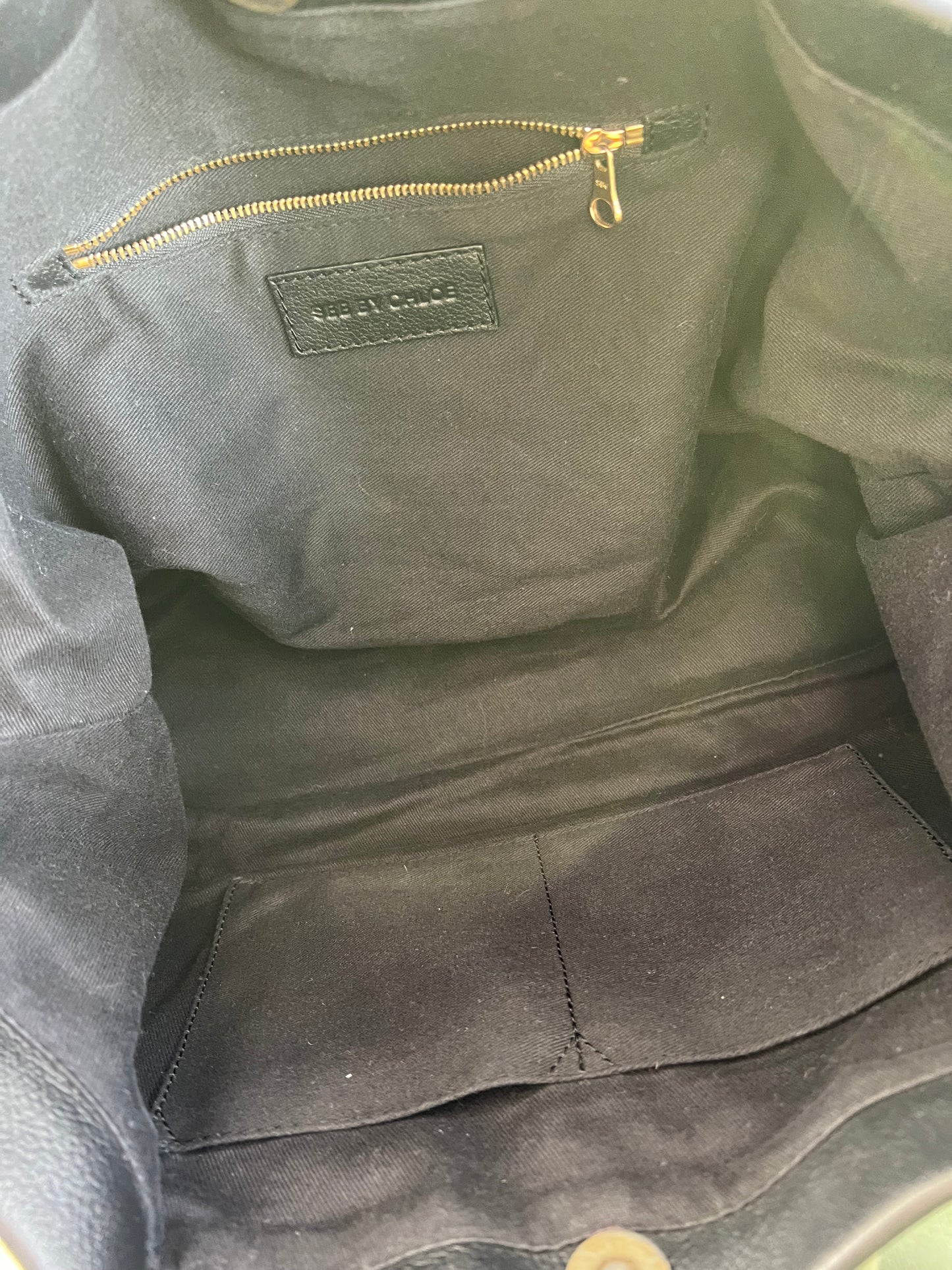 Sac See by Chloé cuir écriture