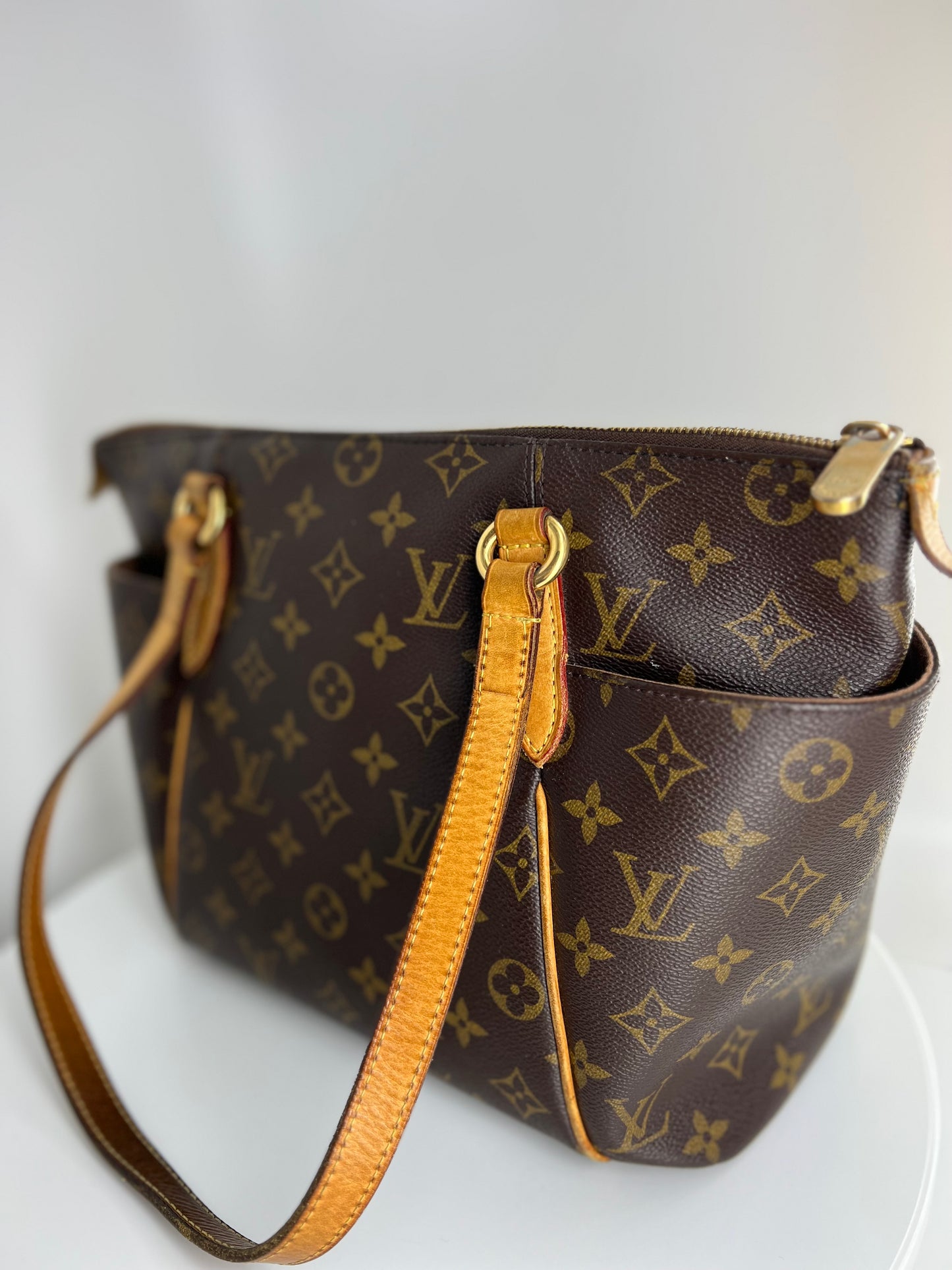Sac Louis Vuitton Totally MM Monogram
