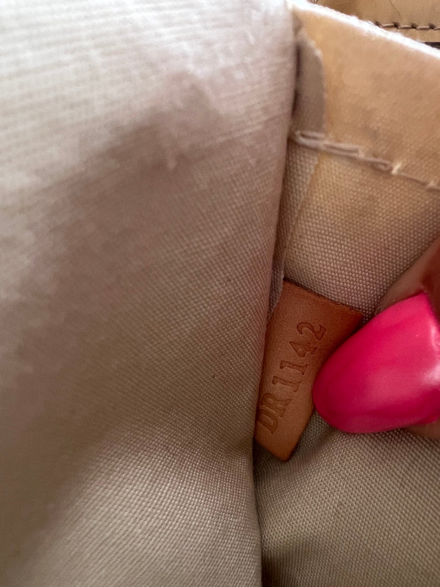 Sac Louis Vuitton Avalon Monogram vernis