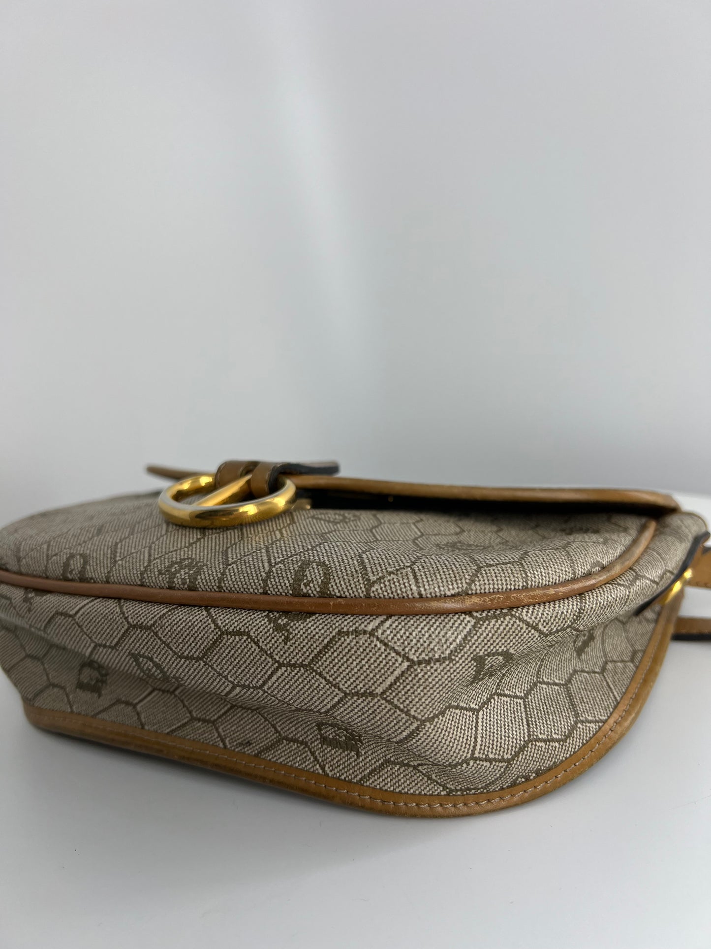 Sac Dior vintage à bandoulière alvéoles