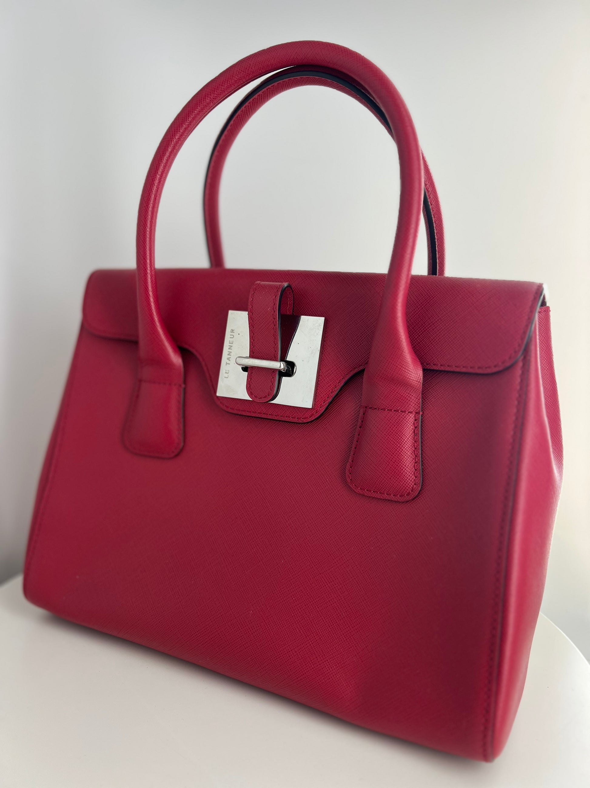 Sac Le Tanneur Nina Le Tanneur: Sac à Main En Cuir Noir