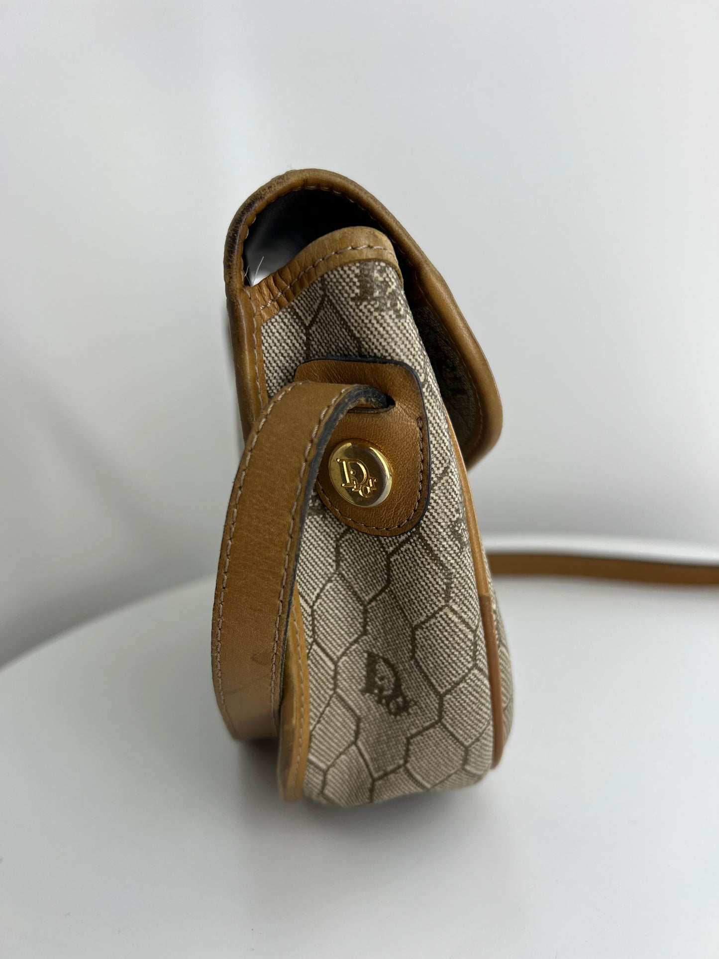 Sac Dior vintage à bandoulière alvéoles