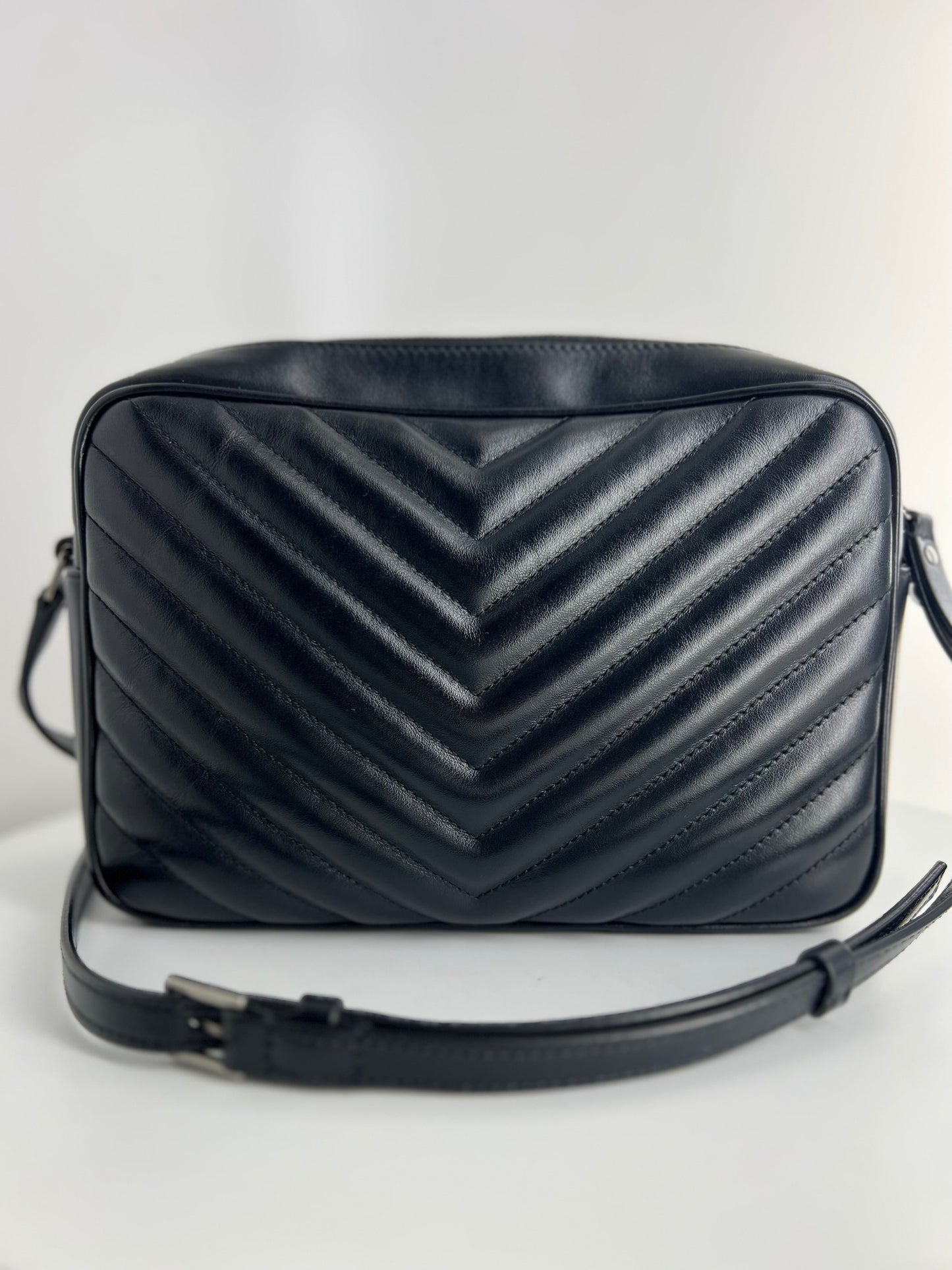 Sac Saint Laurent Lou matelassé chevron médium